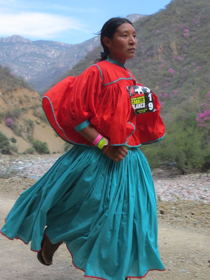 mujer-tarahumara